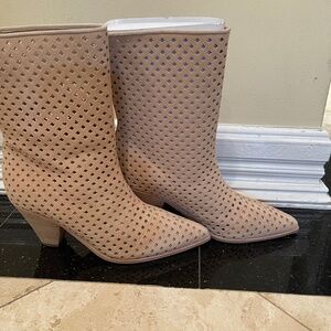 NEW PAIGE Layla Laser-cut bootie is sand suede